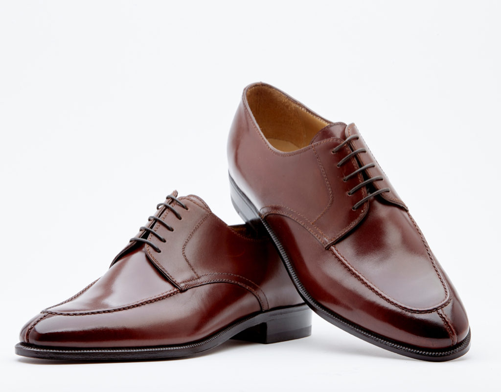 Bespoke shoes for men and women