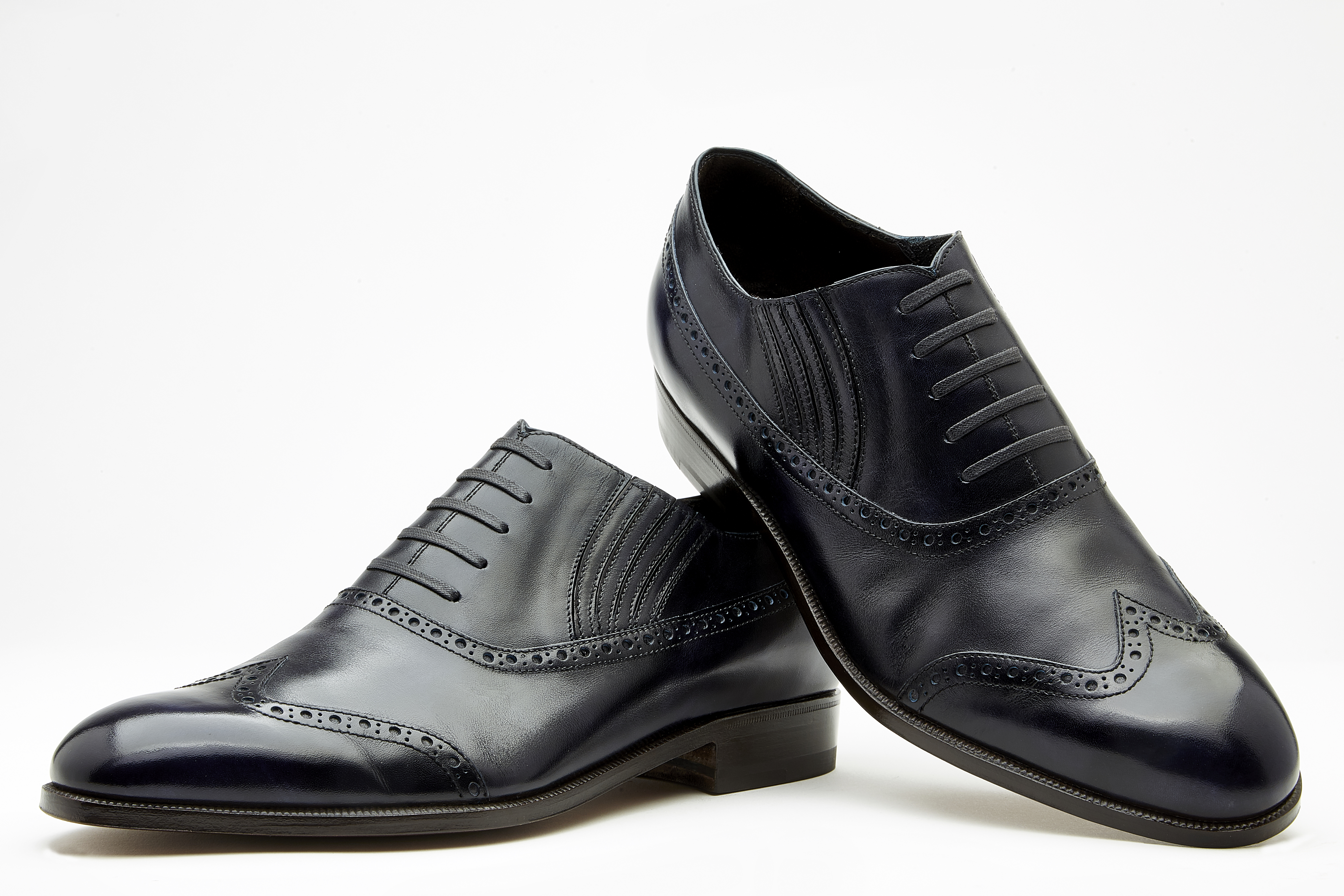 Bespoke shoes for men and women